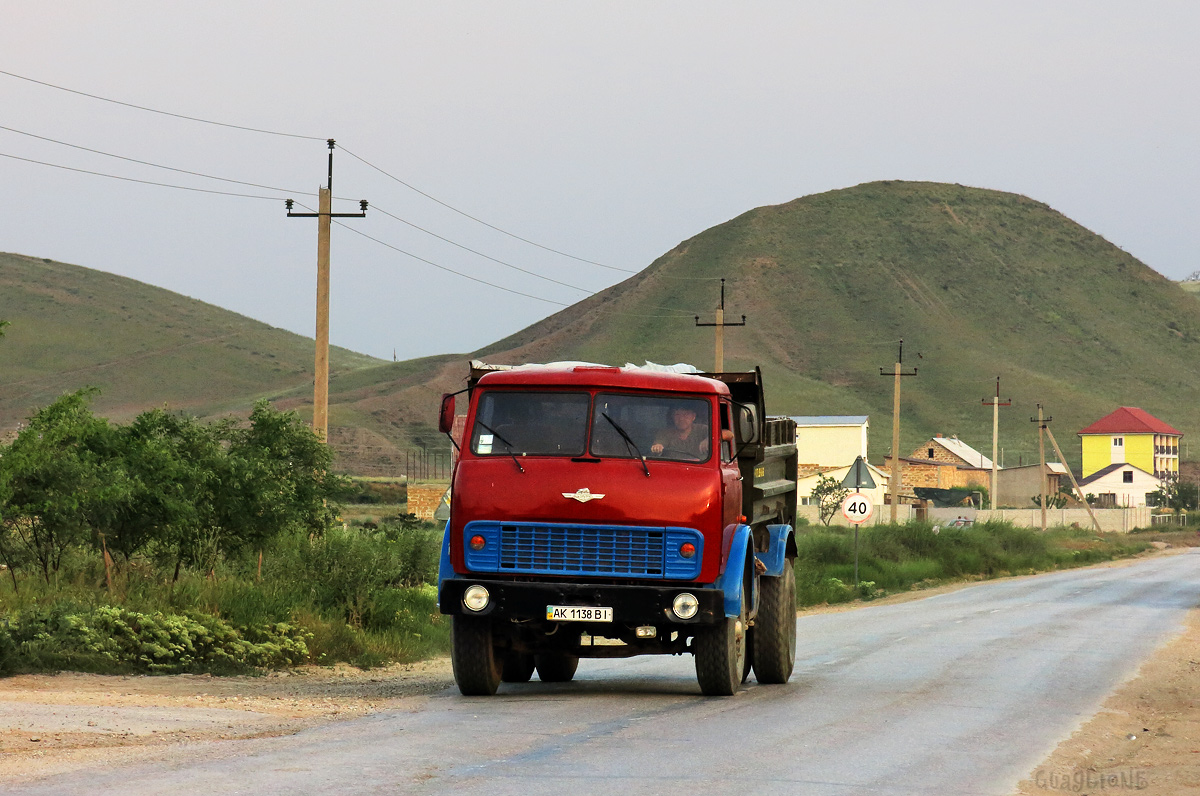 Крым, № АК 1138 ВI — МАЗ-5549