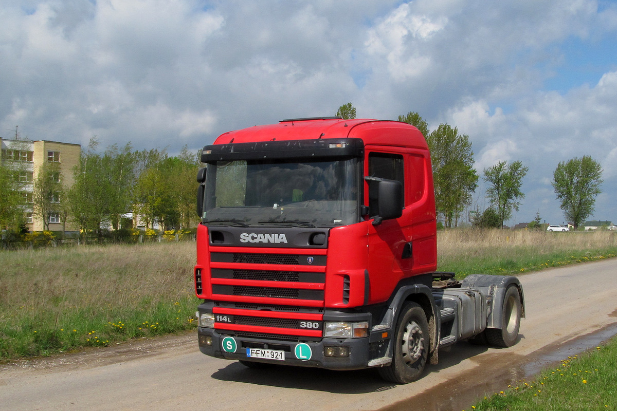 Литва, № FFM 921 — Scania ('1996) R114L