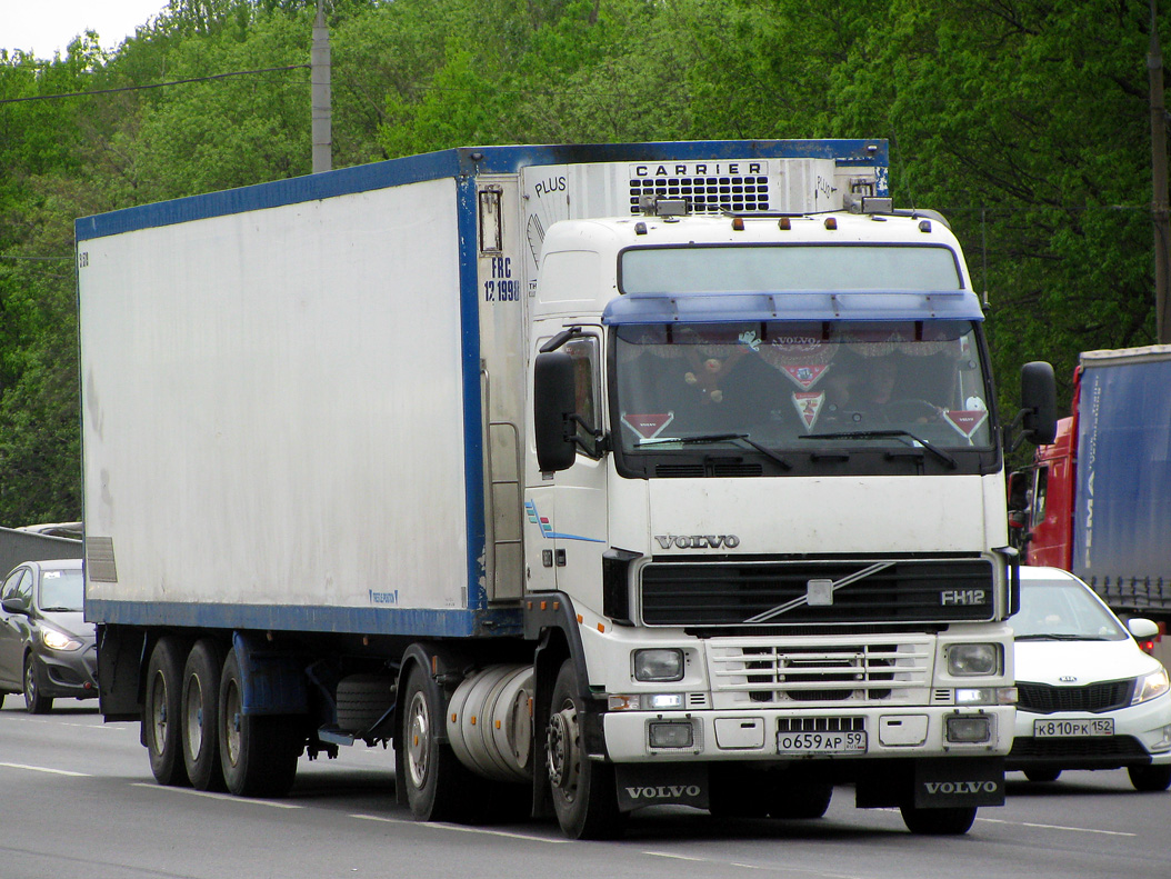 Пермский край, № О 659 АР 59 — Volvo ('1993) FH12.380