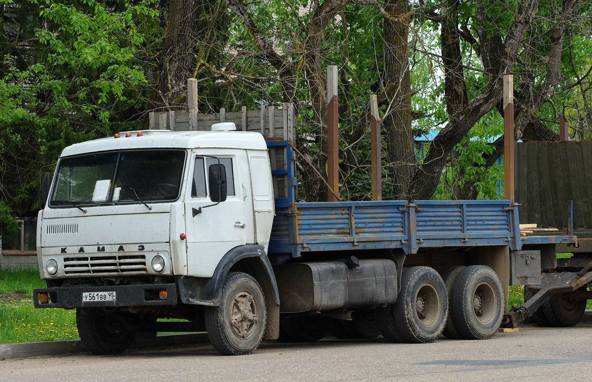 Чечня, № У 561 ВВ 95 — КамАЗ-53212