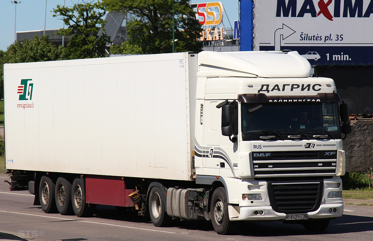 Калининградская область, № О 842 ХЕ 39 — DAF XF105 FT