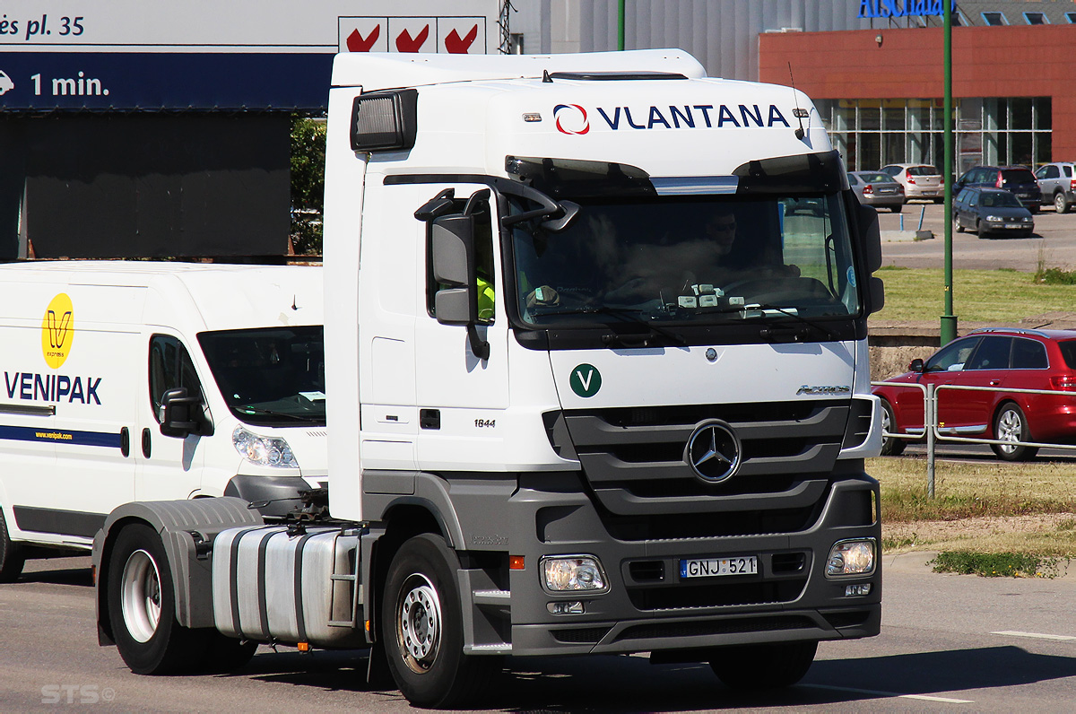 Литва, № GNJ 521 — Mercedes-Benz Actros ('2009) 1844