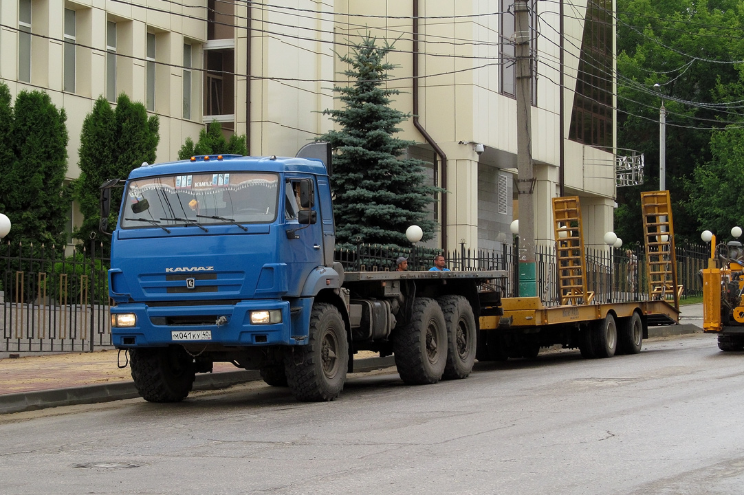 Калужская область, № М 041 КУ 40 — КамАЗ-43118-15 [43118R]