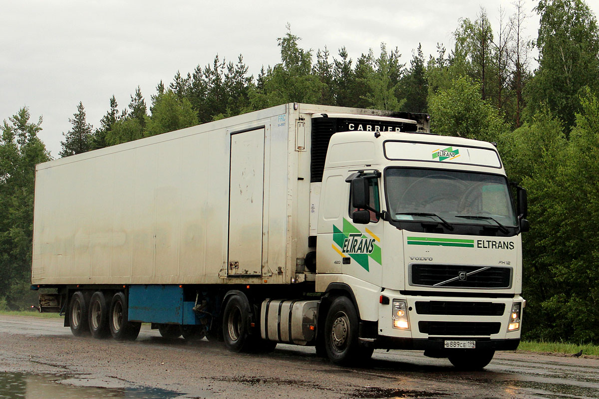 Москва, № В 889 СЕ 199 — Volvo ('2002) FH12.420