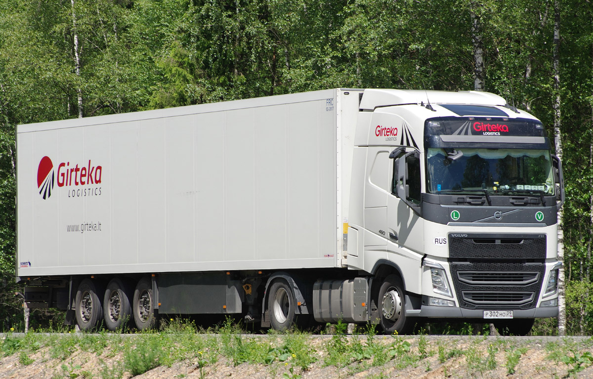 Калининградская область, № Р 302 НО 39 — Volvo ('2012) FH.460