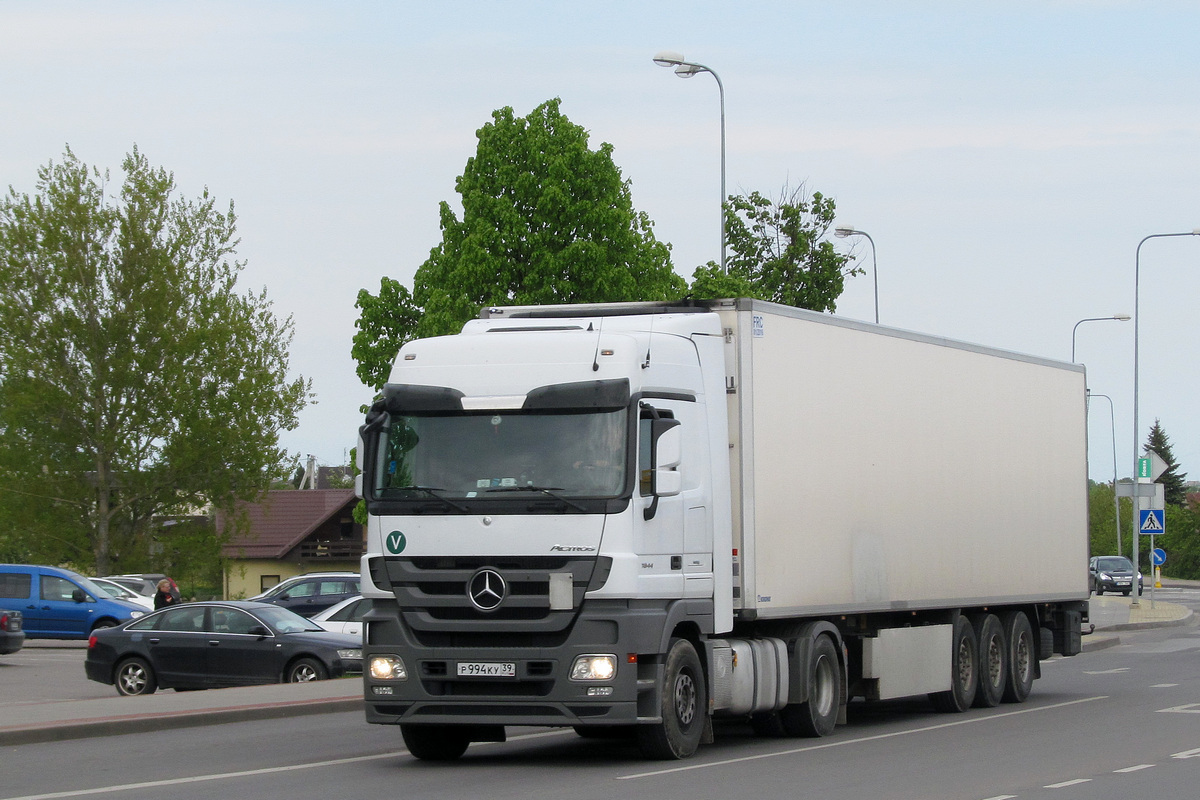 Калининградская область, № Р 994 КУ 39 — Mercedes-Benz Actros ('2009) 1844