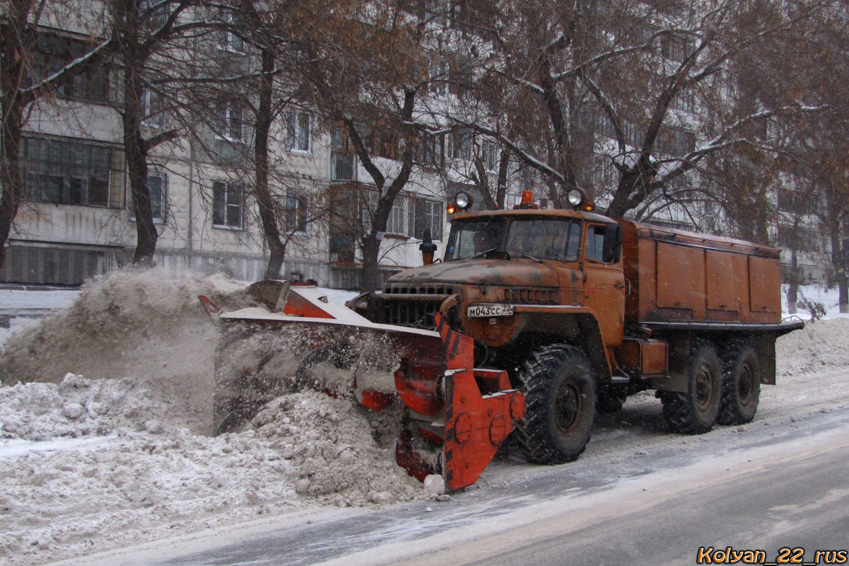 Алтайский край, № М 043 СС 22 — Урал-4320-01