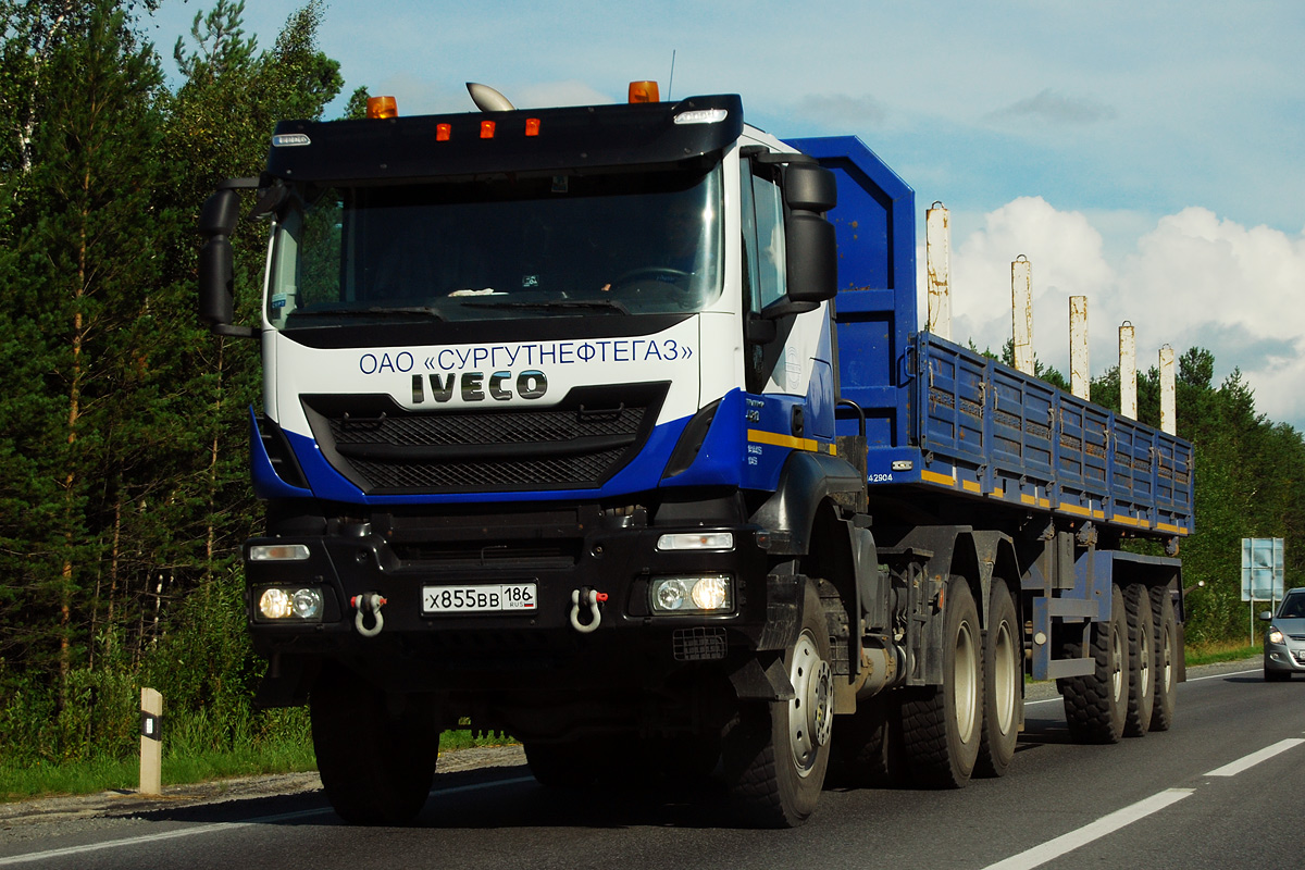 Ханты-Мансийский автоном.округ, № Х 855 ВВ 186 — IVECO-AMT Trakker ('2013)