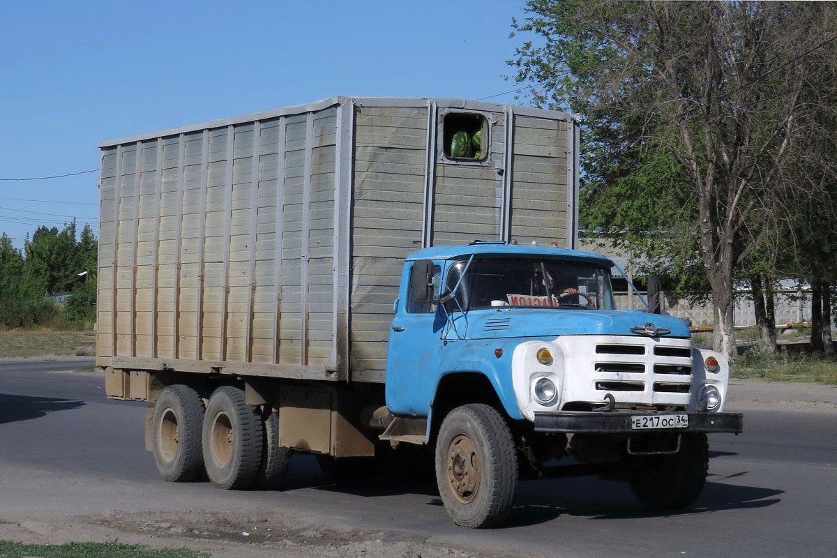 Волгоградская область, № Е 217 ОС 34 — ЗИЛ-133ГЯ