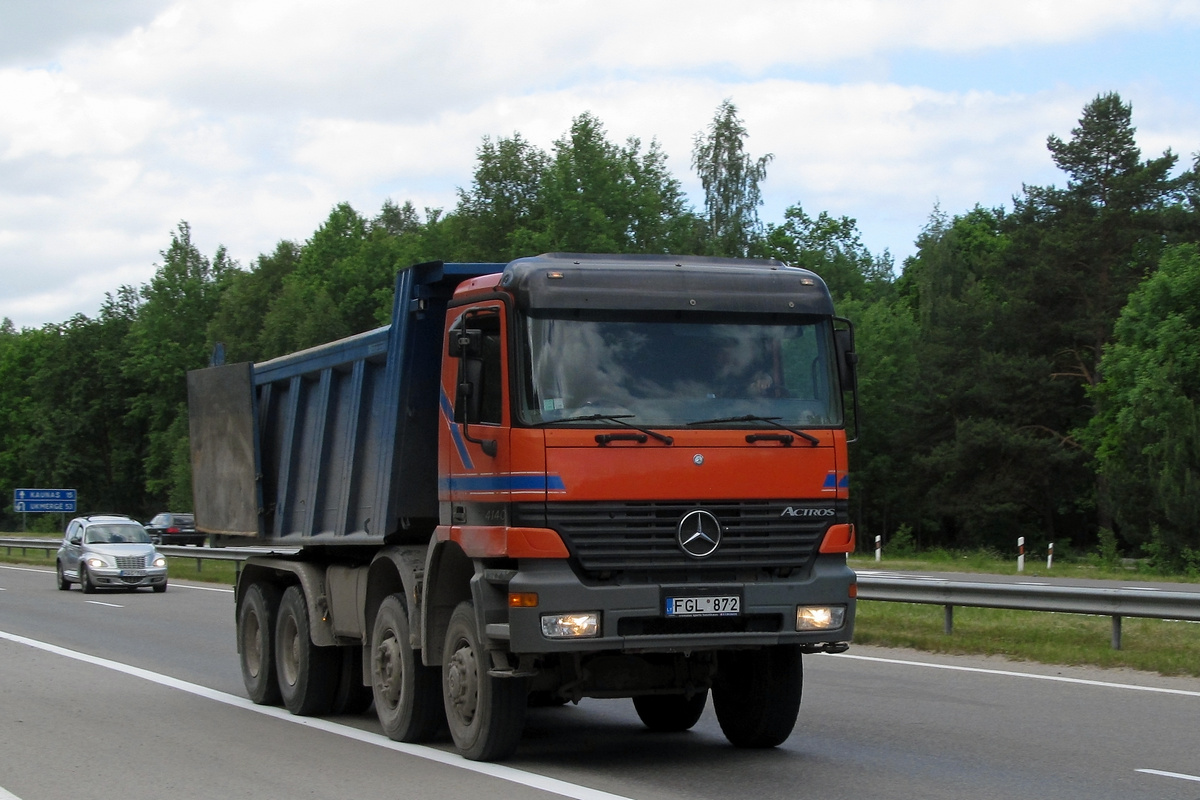 Литва, № FGL 872 — Mercedes-Benz Actros ('1997) 4140