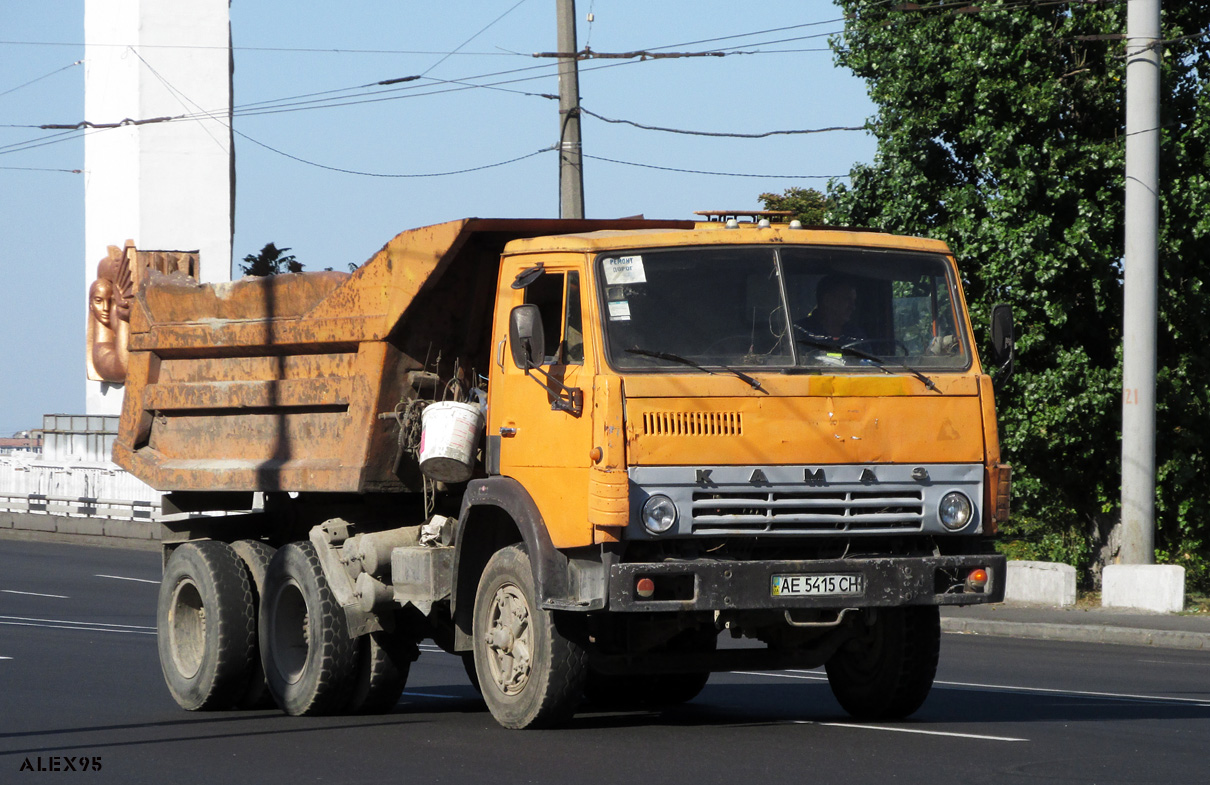 Днепропетровская область, № АЕ 5415 СН — КамАЗ-55111 [551110]