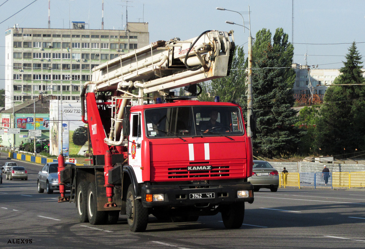 Днепропетровская область, № 3962 Ч1 — КамАЗ-53215-15 [53215R]