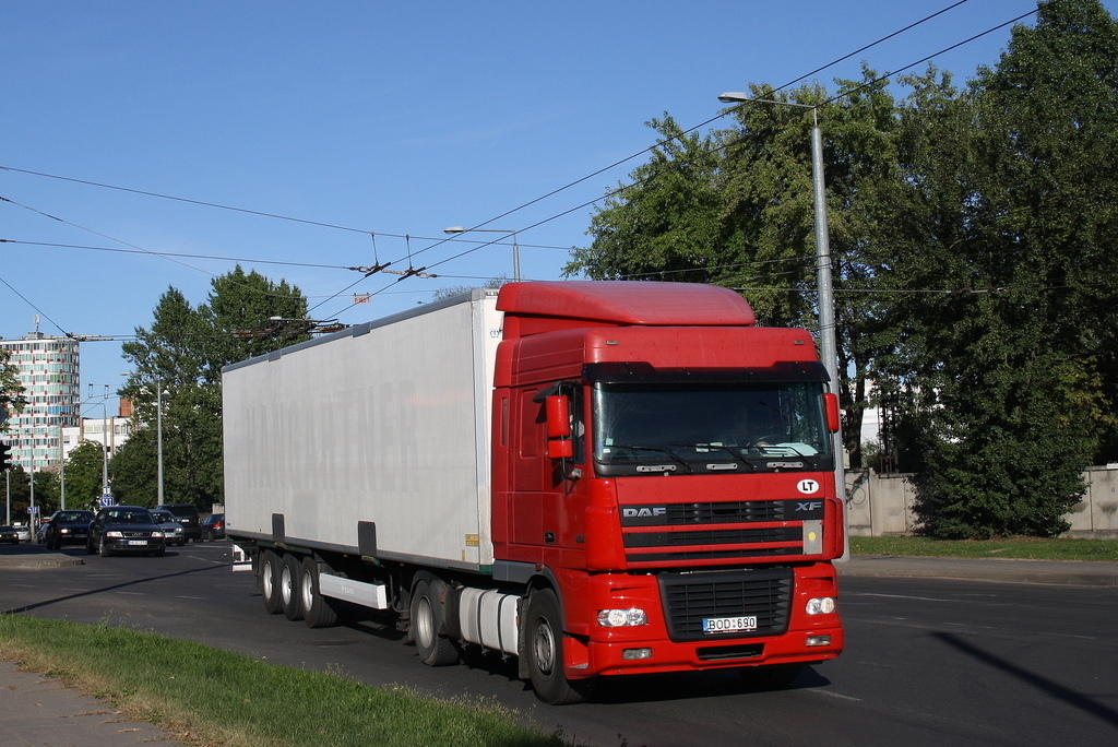 Литва, № BOB 690 — DAF XF95 FT