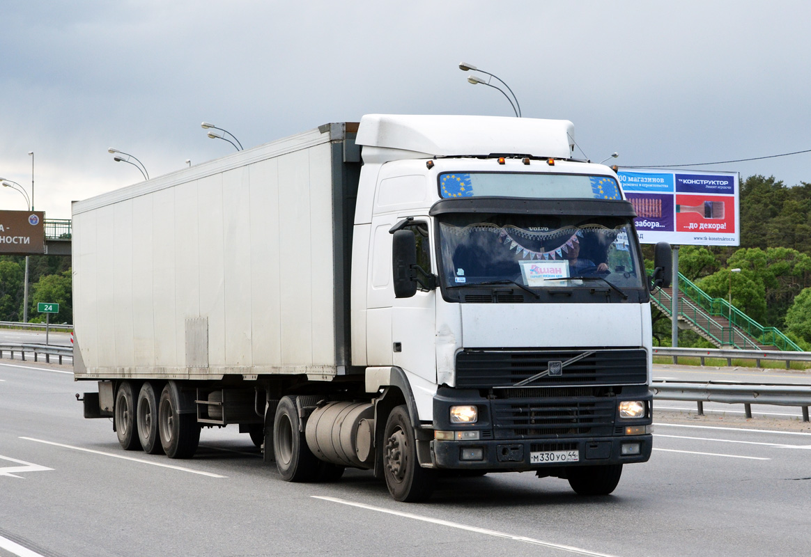 Костромская область, № М 330 УО 44 — Volvo ('1993) FH-Series