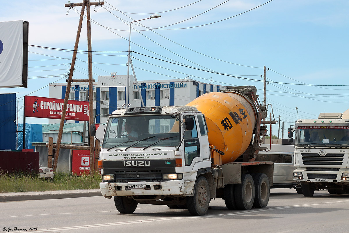 Саха (Якутия), № А 697 ЕУ 14 — Isuzu V305