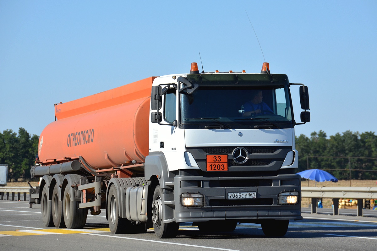 Ростовская область, № У 065 СУ 161 — Mercedes-Benz Axor 1840