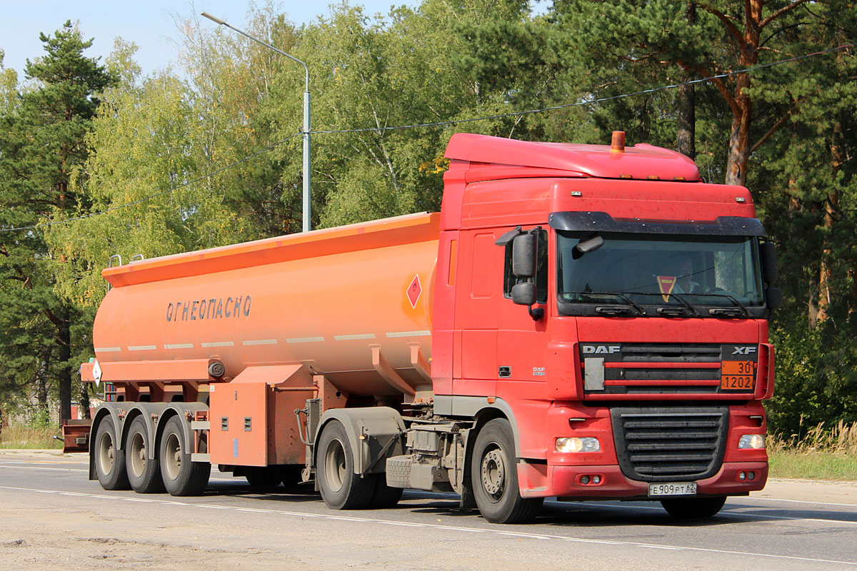 Рязанская область, № Е 909 РТ 62 — DAF XF105 FT