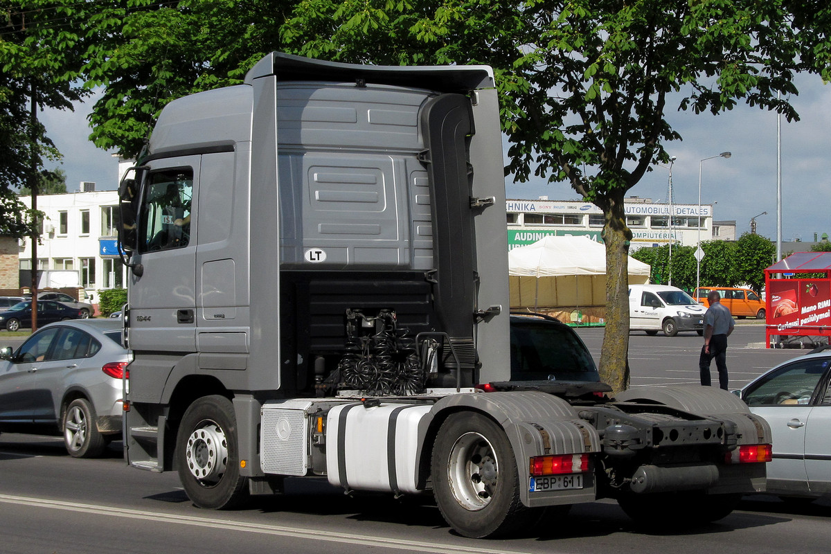 Литва, № EBP 611 — Mercedes-Benz Actros ('2003) 1844