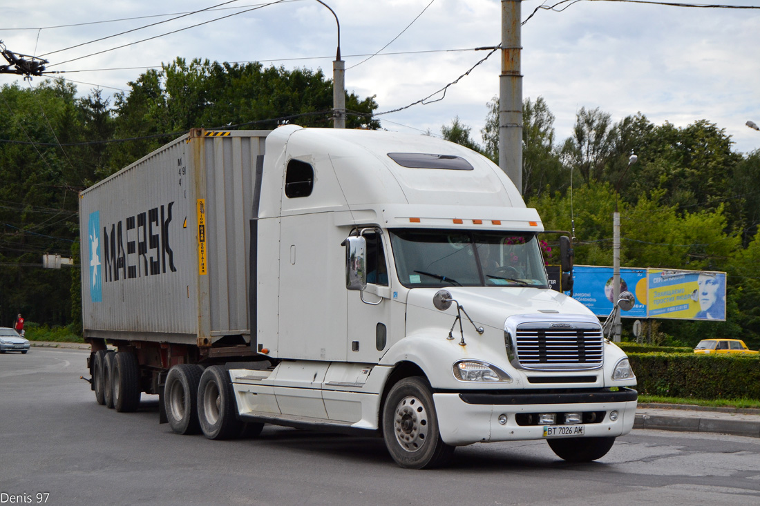 Херсонская область, № ВТ 7026 АК — Freightliner Columbia