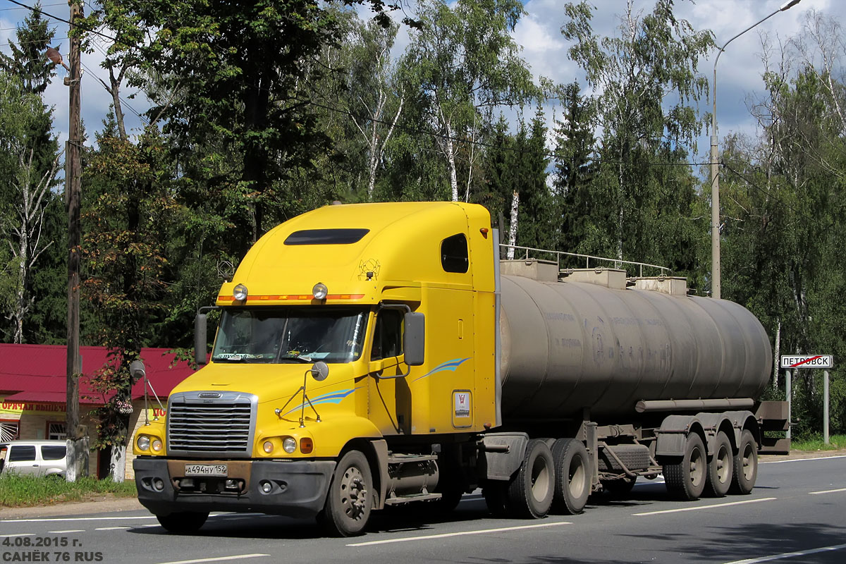 Нижегородская область, № А 494 НУ 152 — Freightliner Century Class