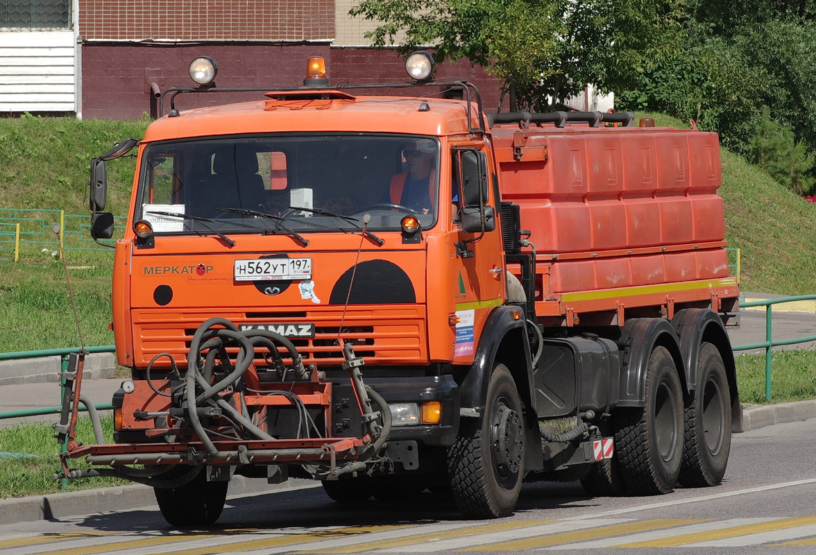 Москва, № Н 562 УТ 197 — КамАЗ-65115 (общая модель)