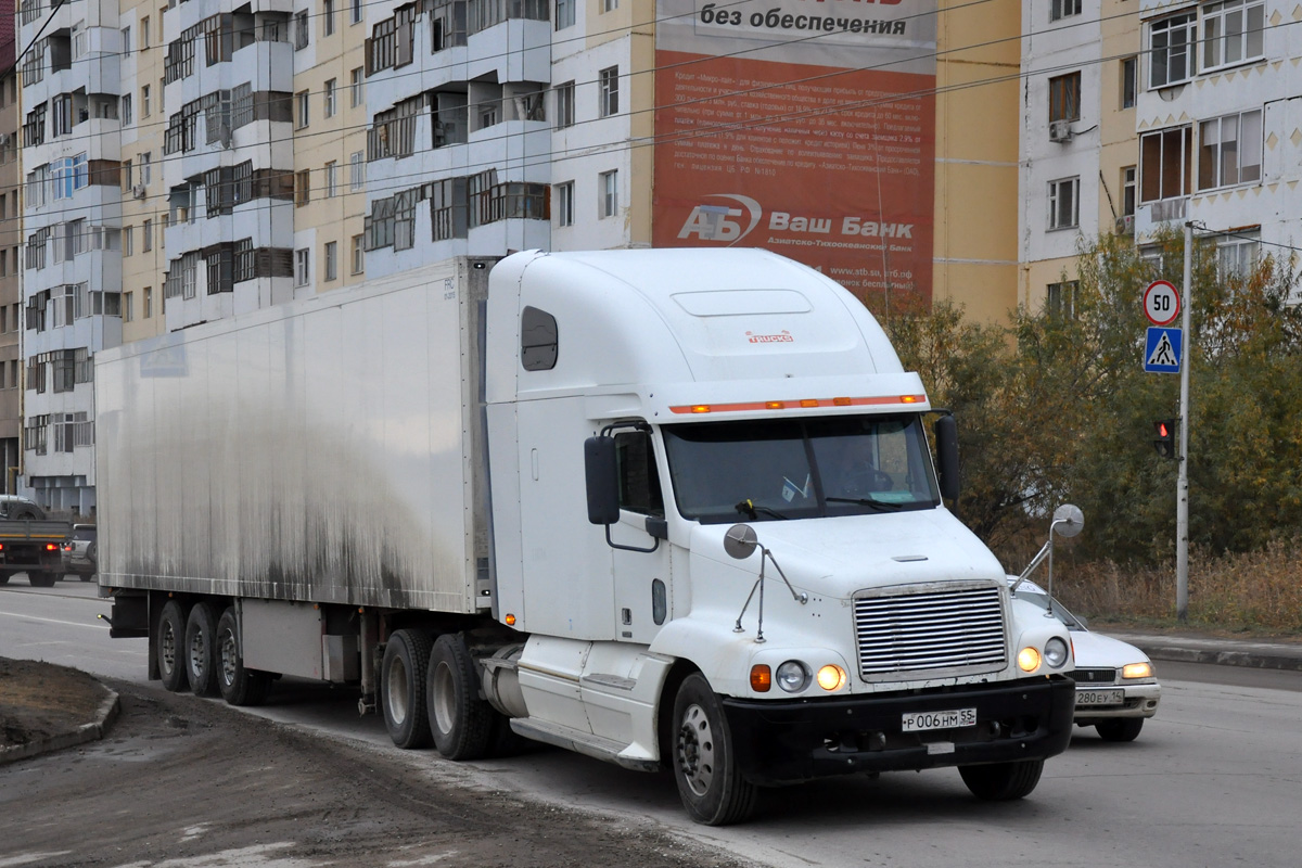 Омская область, № Р 006 НМ 55 — Freightliner Century Class