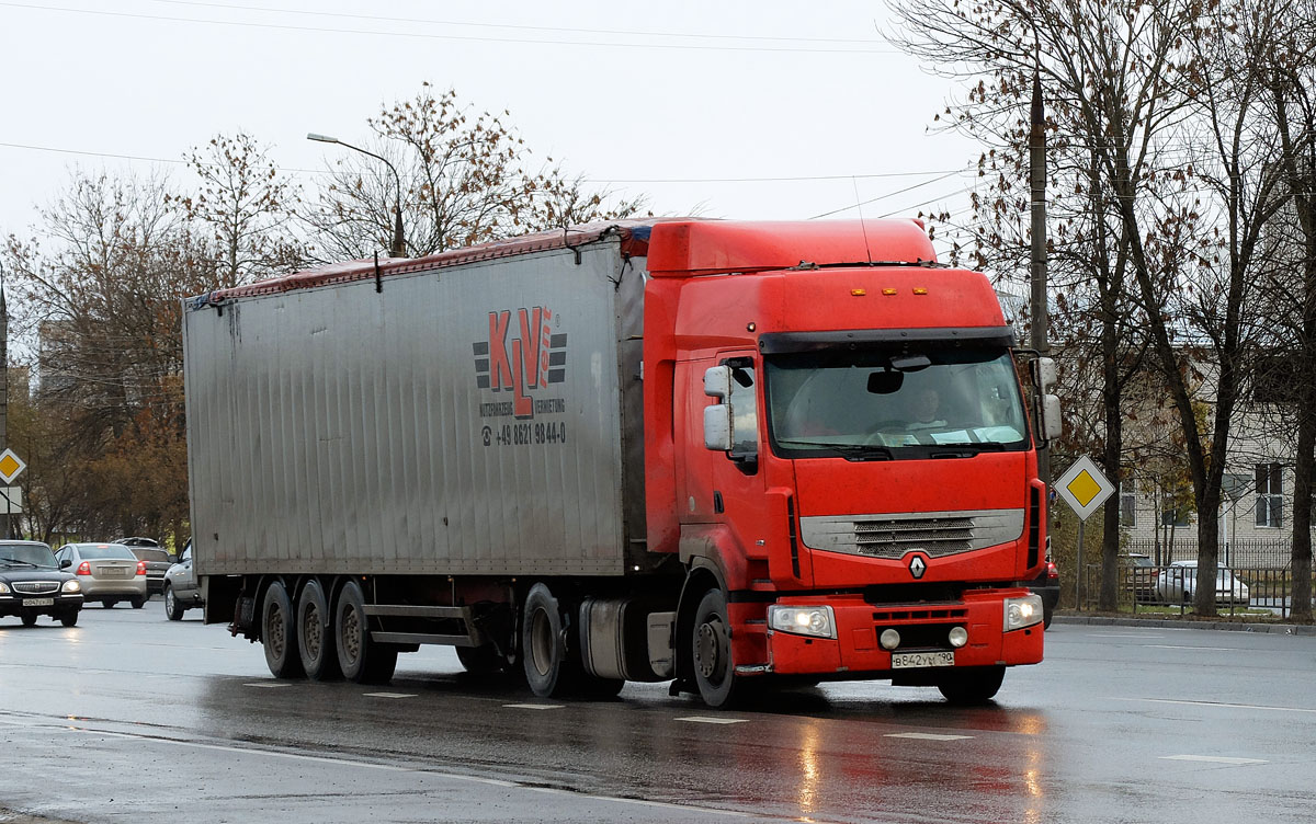 Московская область, № В 842 УМ 190 — Renault Premium ('2006) [X9P]