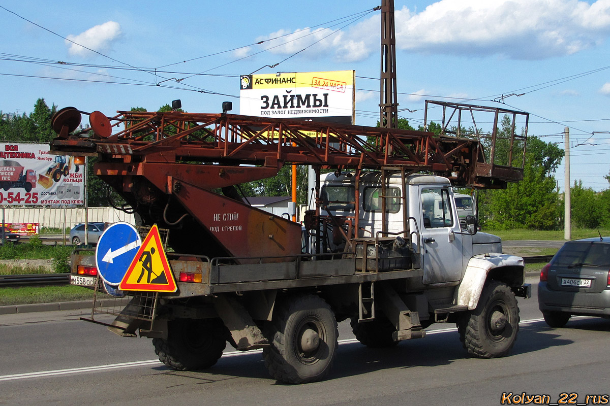 Алтайский край, № М 558 ОС 22 — ГАЗ-3308 «Садко»