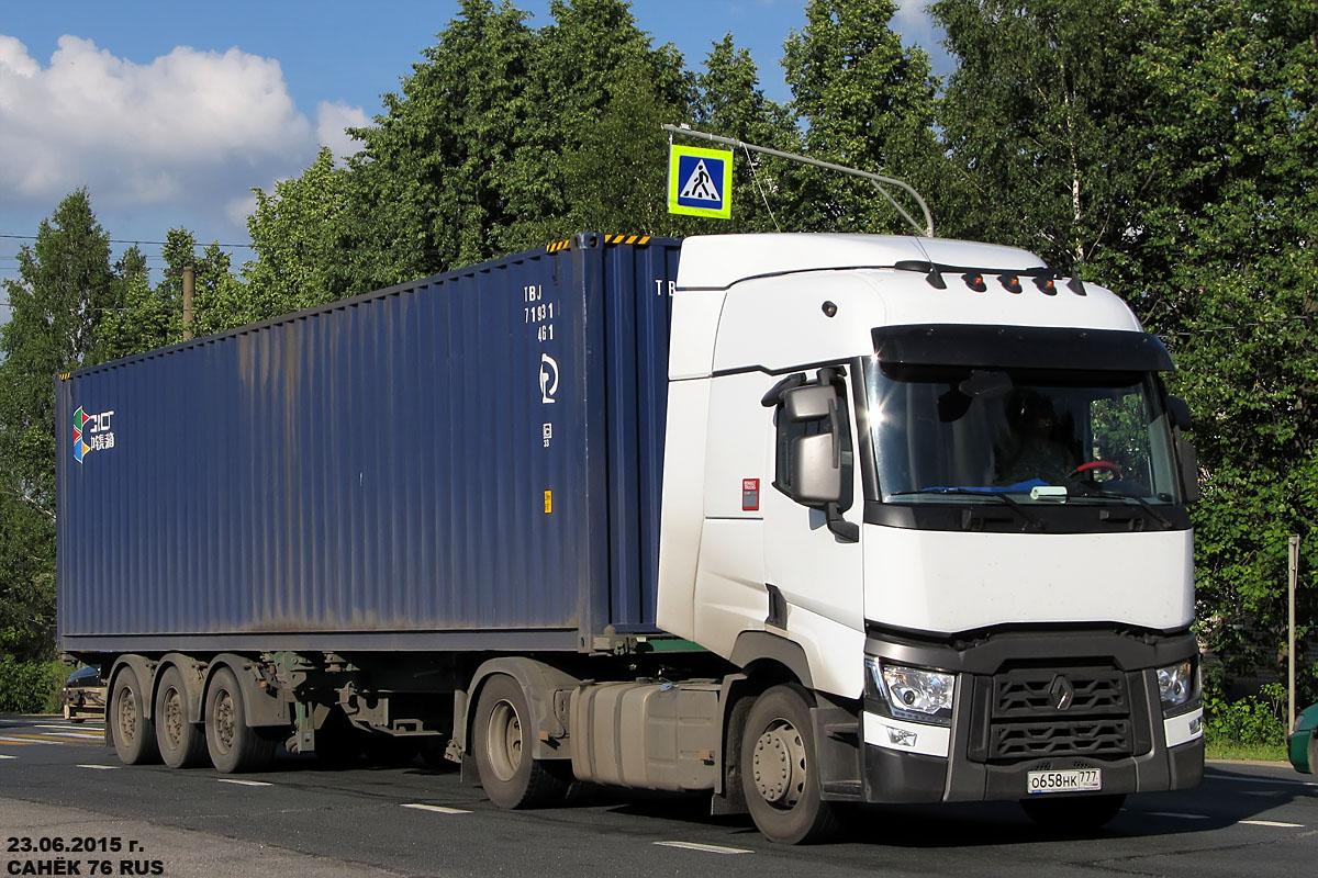 Москва, № О 658 НК 777 — Renault T-Series ('2013)