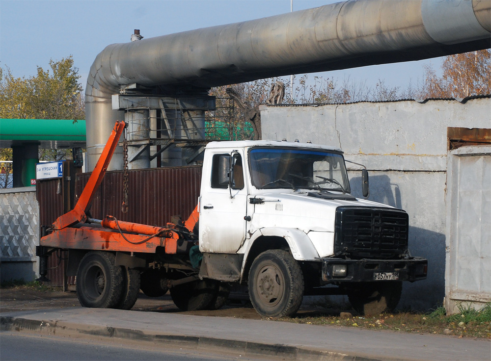 Москва, № У 057 НУ 199 — ЗИЛ-433360