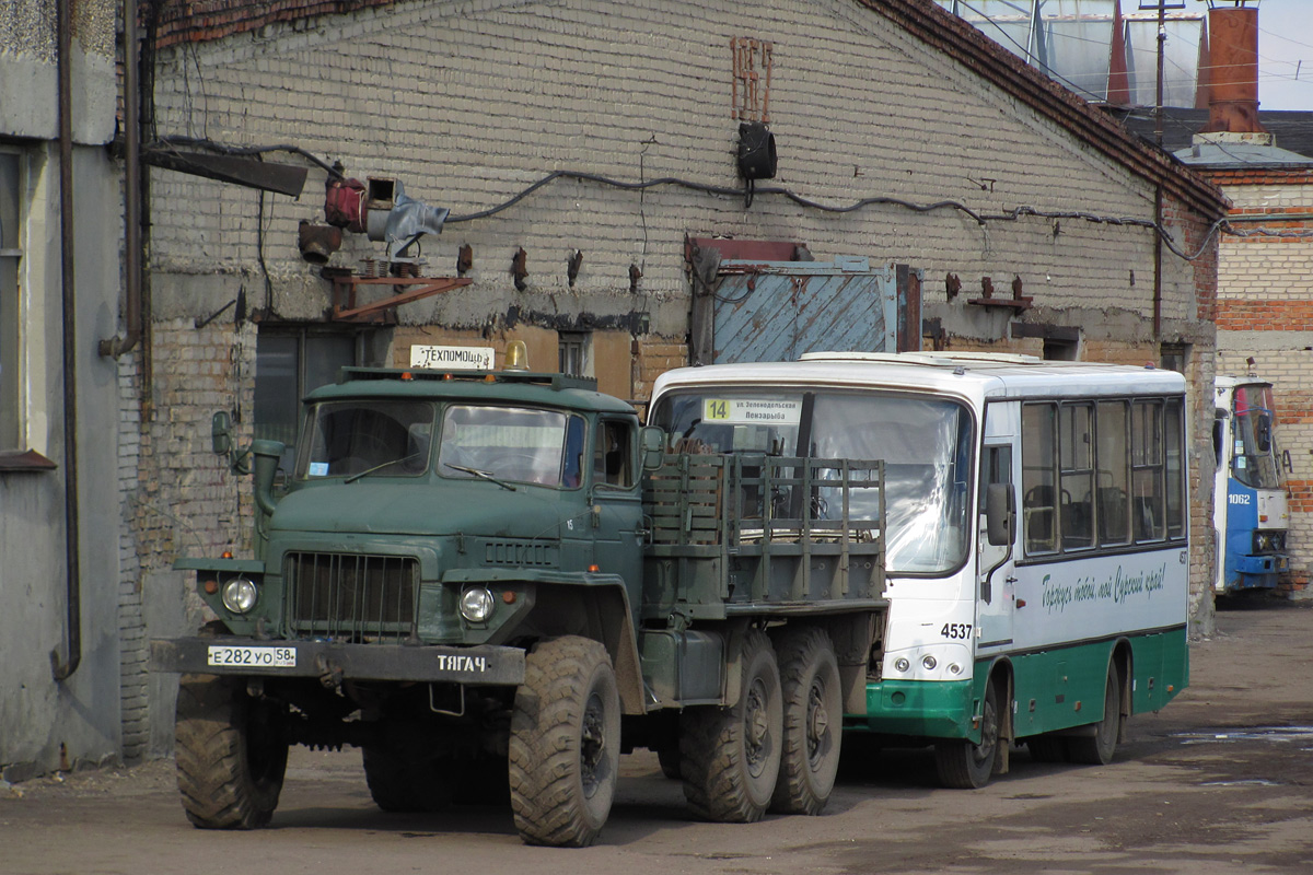 Пензенская область, № Е 282 УО 58 — Урал-375Д