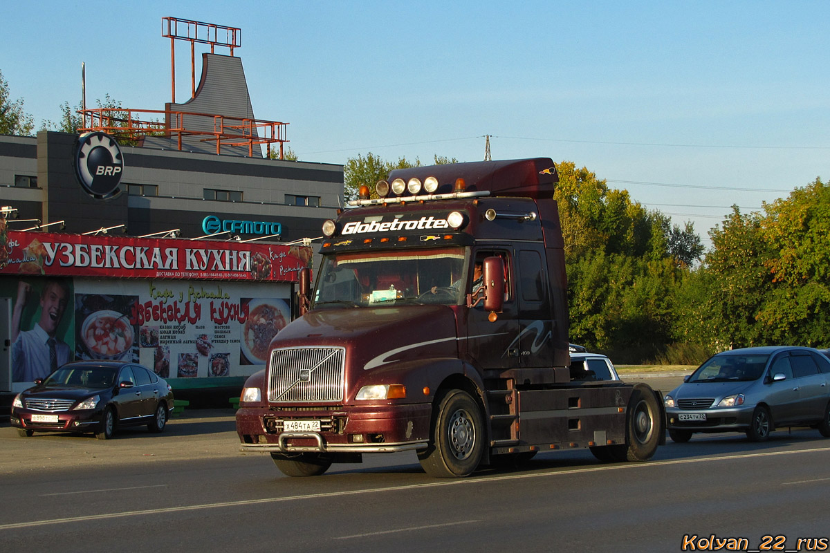 Алтайский край, № Х 484 ТА 22 — Volvo NH12