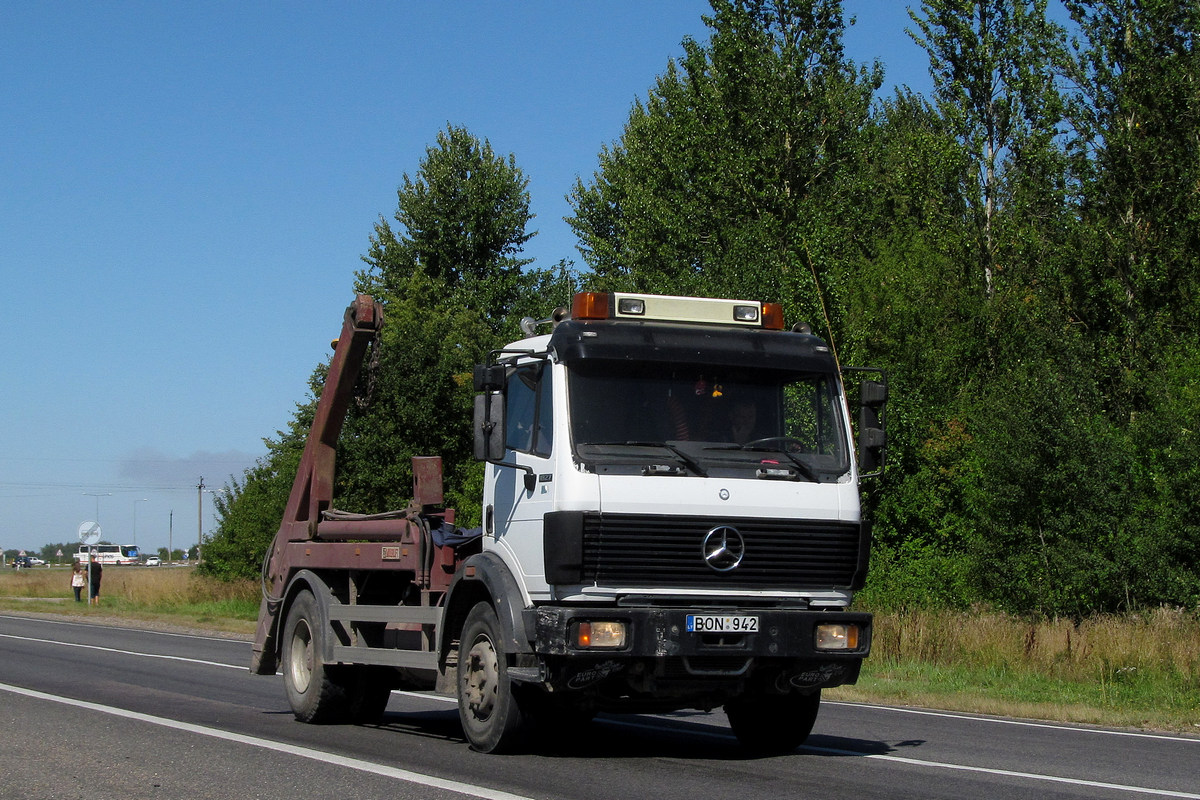 Литва, № BON 942 — Mercedes-Benz SK 1827