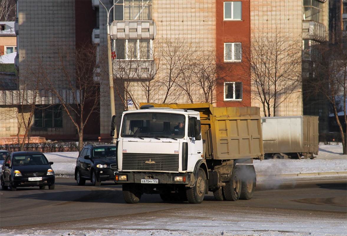 Красноярский край, № Е 670 МУ 124 — МАЗ-551605