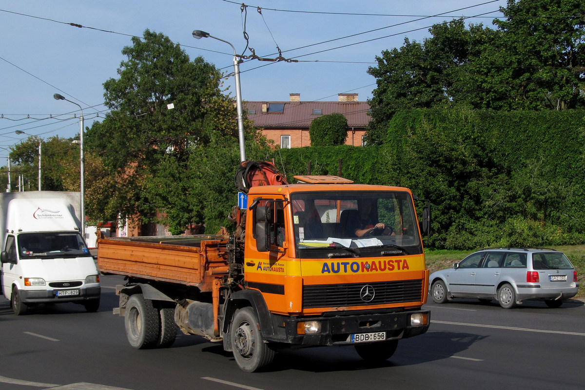 Литва, № BDB 658 — Mercedes-Benz LK (общ. мод.)