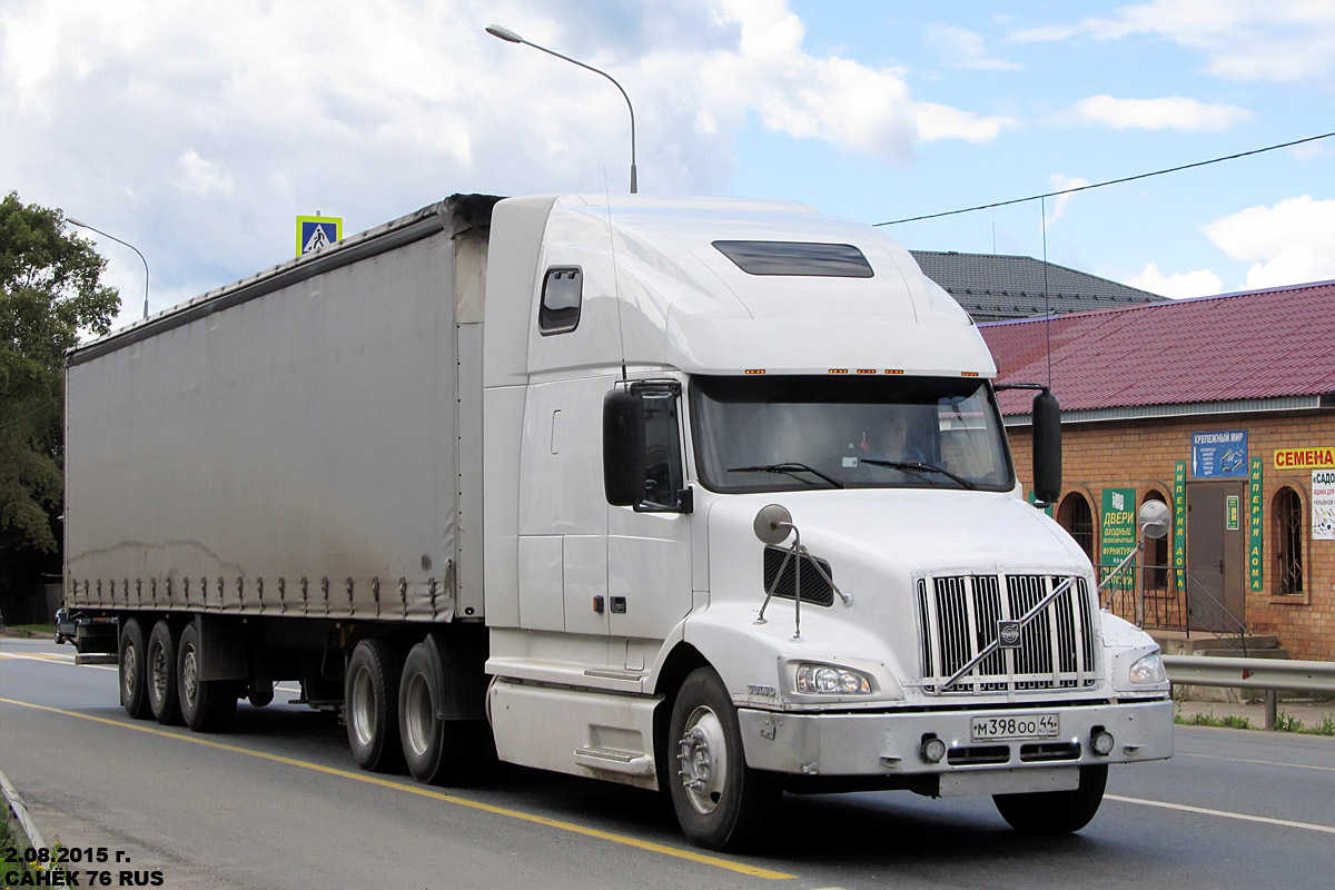 Костромская область, № М 398 ОО 44 — Volvo VNL660