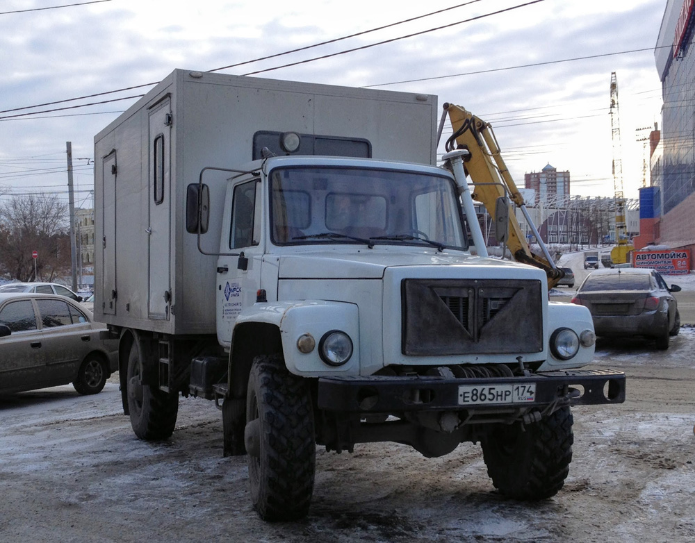 Челябинская область, № Е 865 НР 174 — ГАЗ-33081 «Садко»