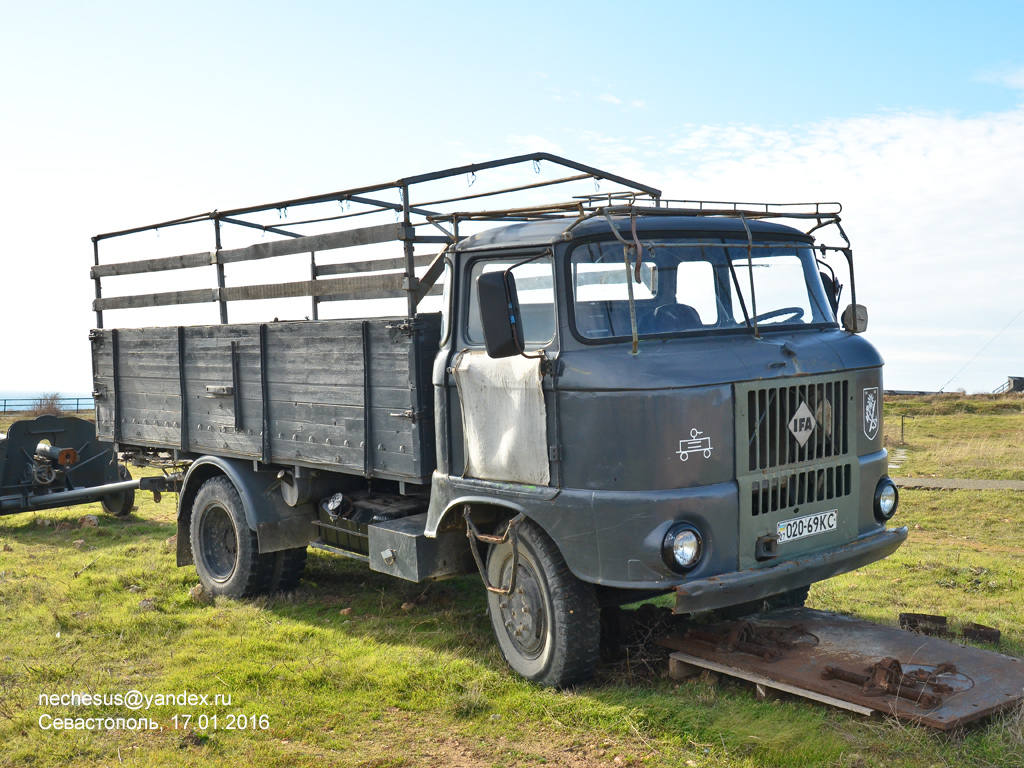 Севастополь, № 020-69 КС — IFA W50L