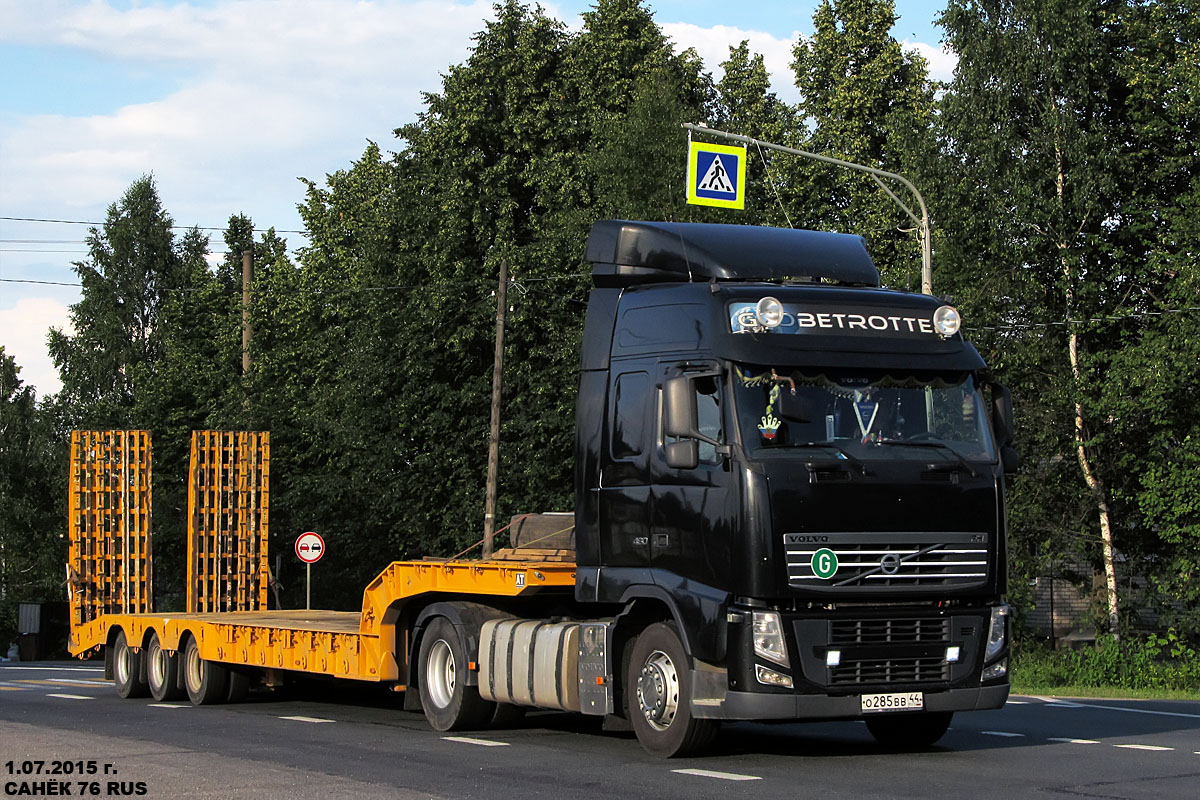 Костромская область, № О 285 ВВ 44 — Volvo ('2008) FH.460