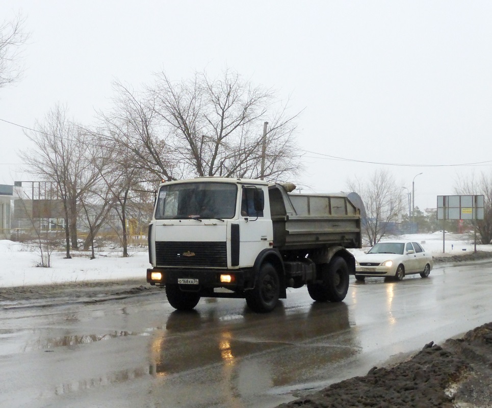 Волгоградская область, № О 168 КА 34 — МАЗ-555102