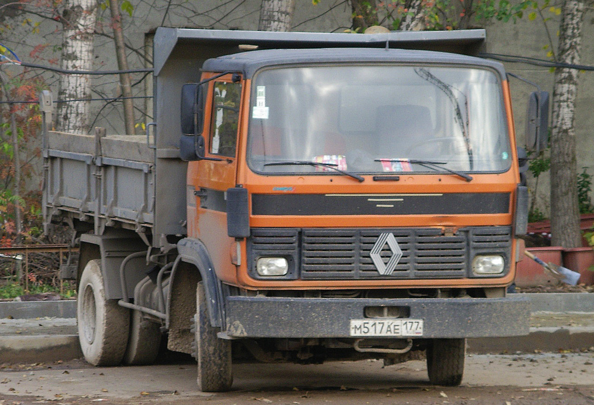 Москва, № М 517 АЕ 177 — Renault Midliner