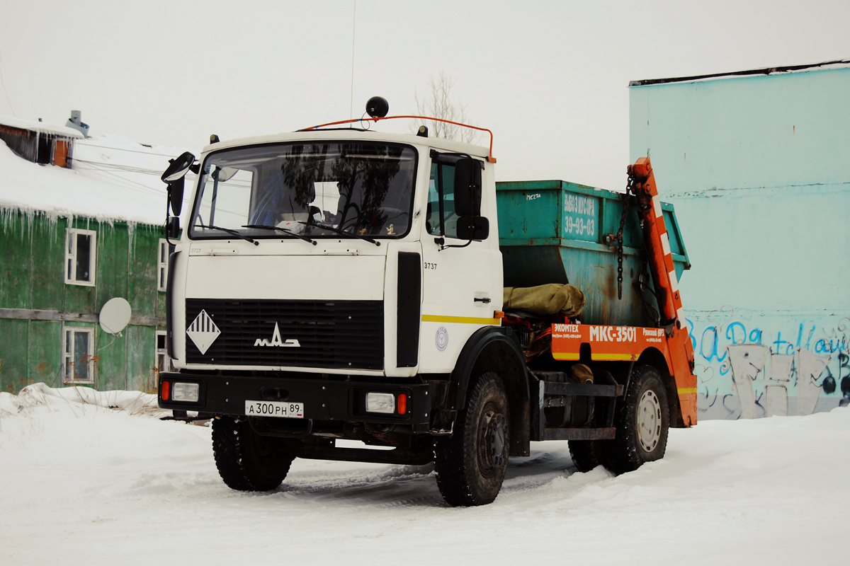 Ямало-Ненецкий автоном.округ, № 3737 — МАЗ-5551A2