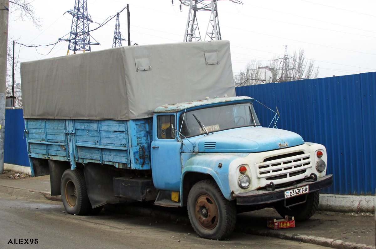 Днепропетровская область, № Е 3430 ЯА — ЗИЛ-431510