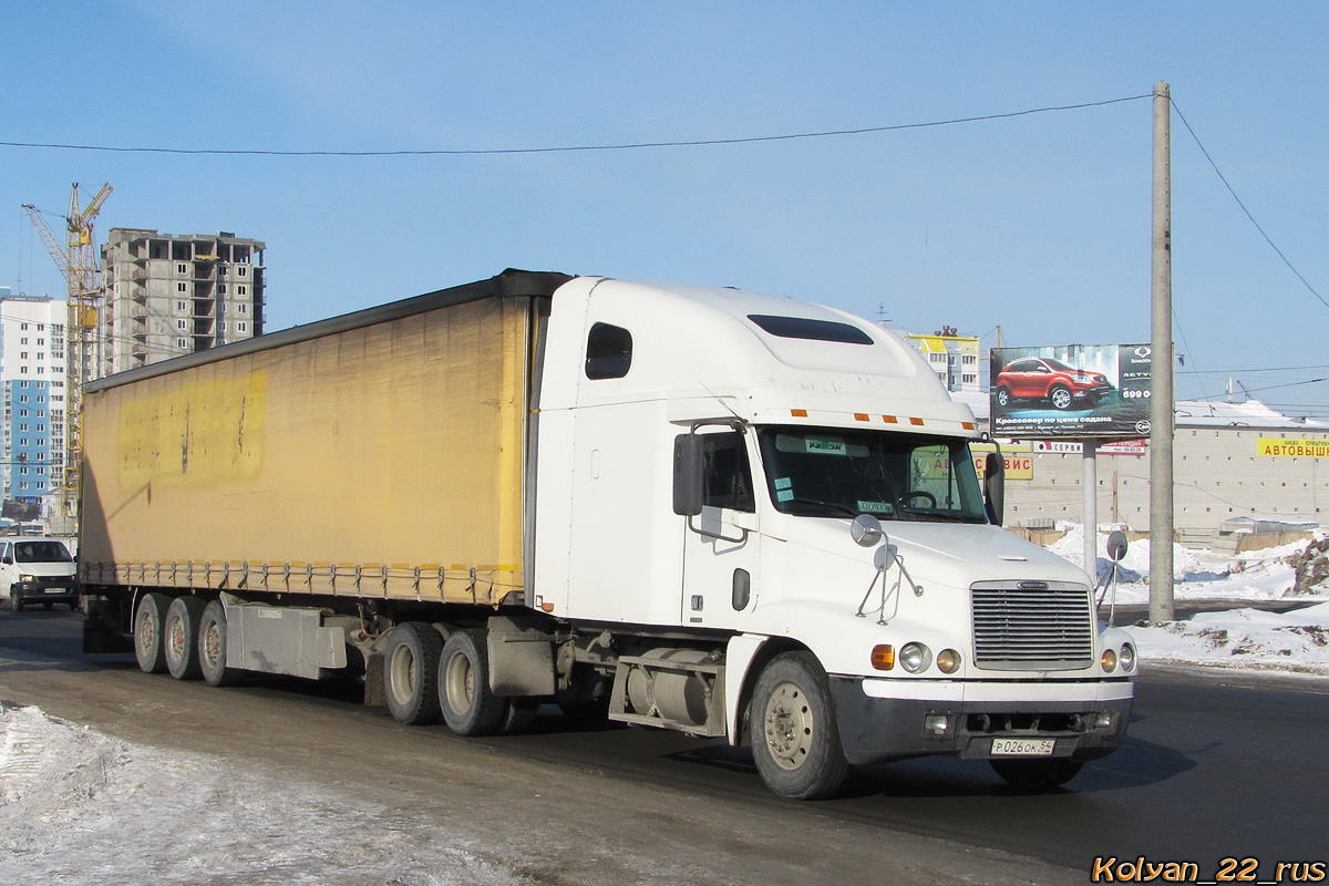 Новосибирская область, № Р 026 ОК 54 — Freightliner Century Class