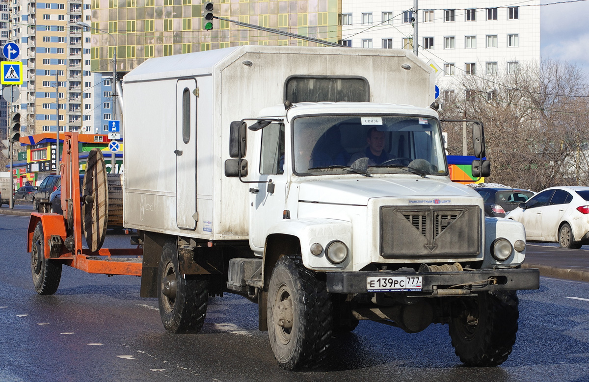 Москва, № Е 139 РС 777 — ГАЗ-33081 «Садко»