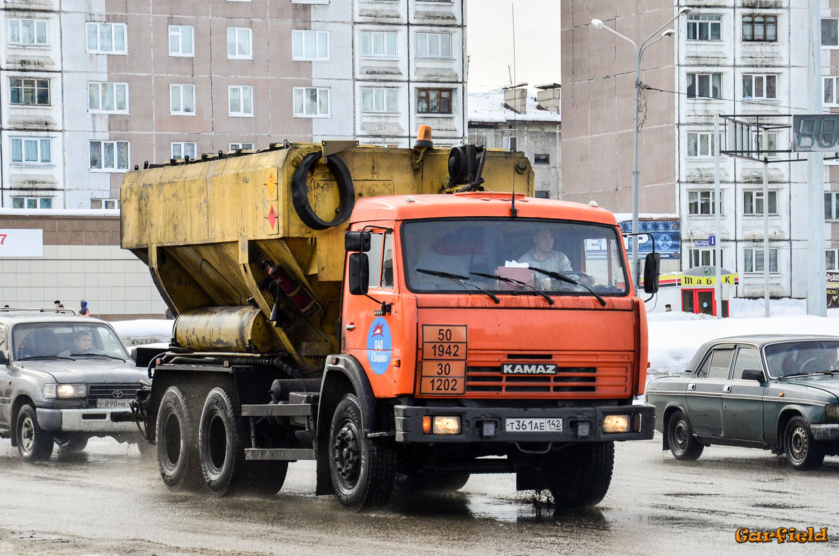 Кемеровская область, № Т 361 АЕ 142 — КамАЗ-65115 (общая модель)