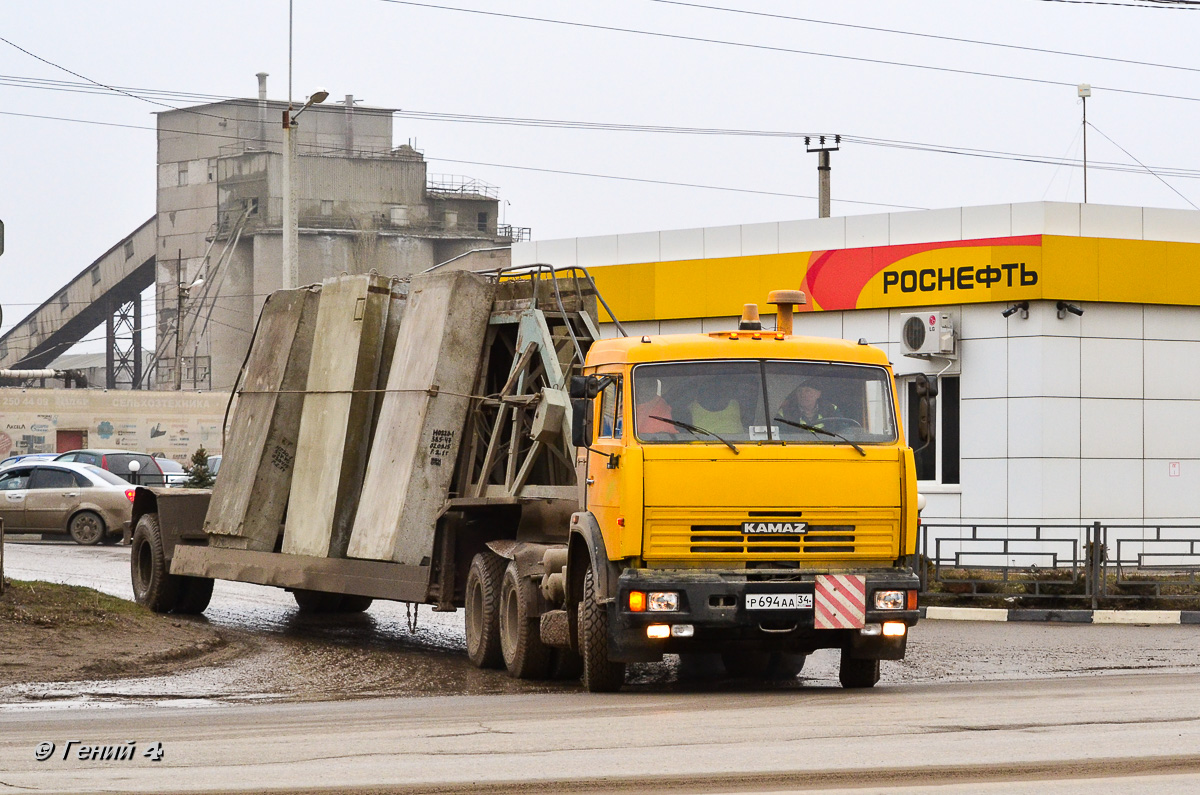 Волгоградская область, № Р 694 АА 34 — КамАЗ-54115-15 [54115R]