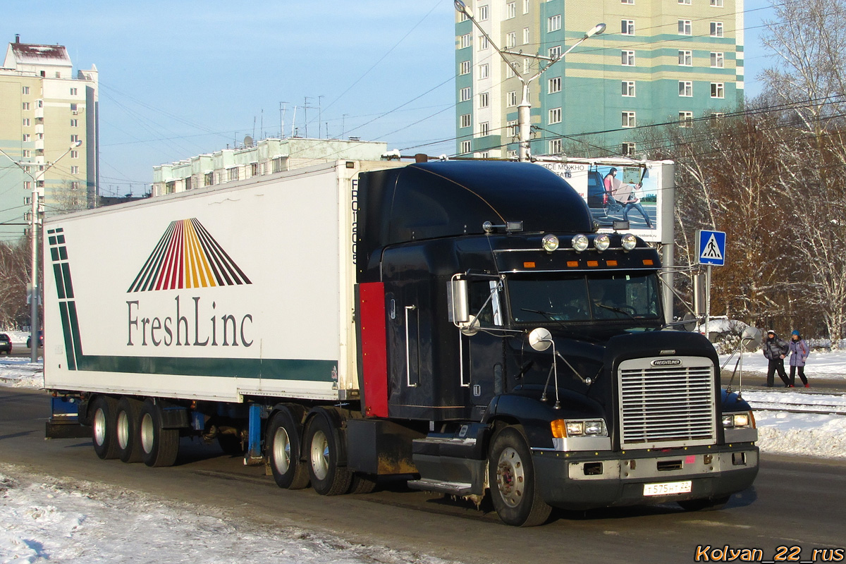 Алтайский край, № Т 575 НТ 22 — Freightliner FLD 120