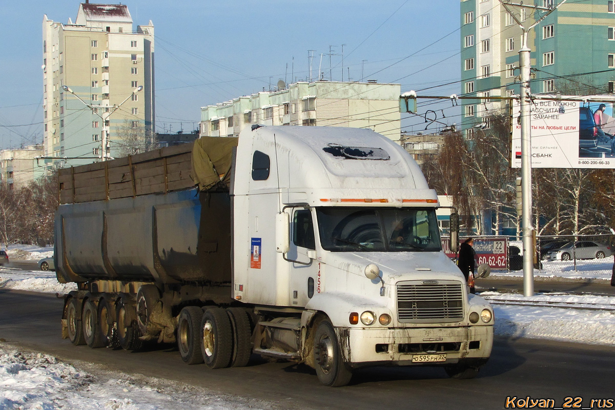 Алтайский край, № О 595 РН 22 — Freightliner Century Class