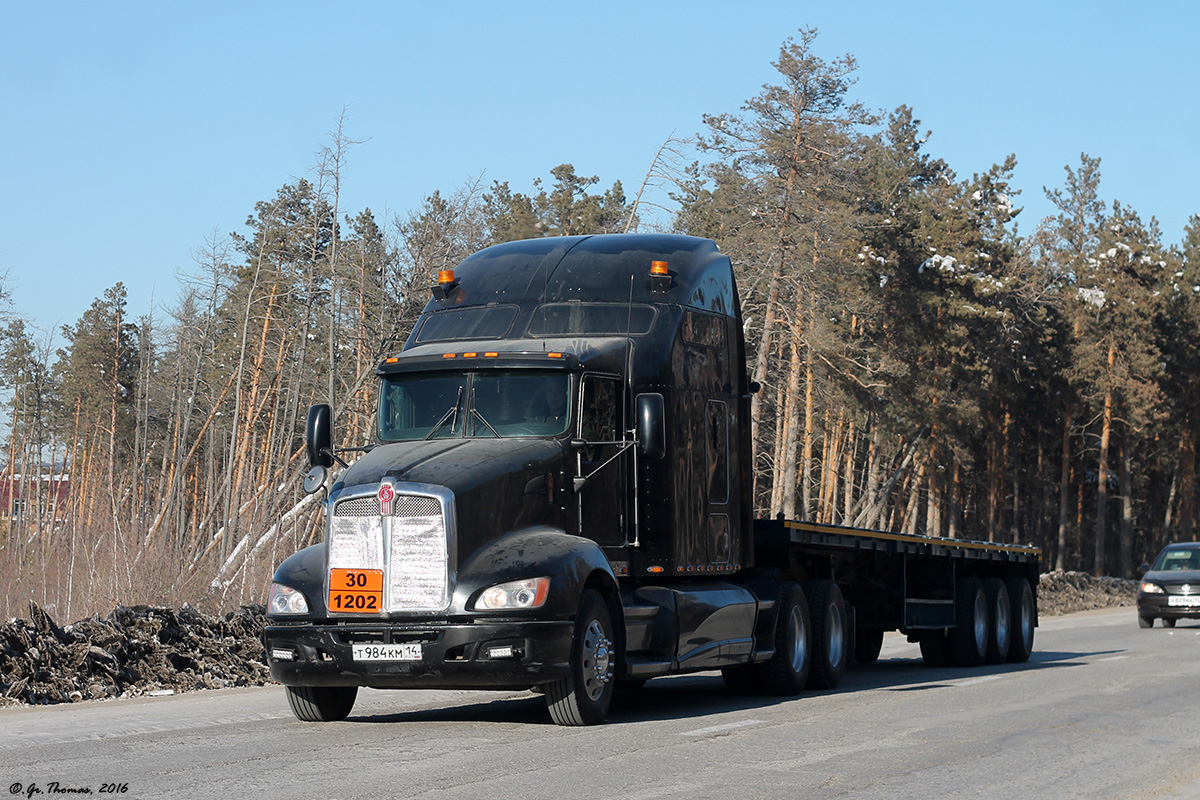 Саха (Якутия), № Т 984 КМ 14 — Kenworth T660